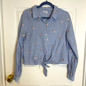 SIENNA SKY - BUTTON DOWN TIE FLORAL BLOUSE